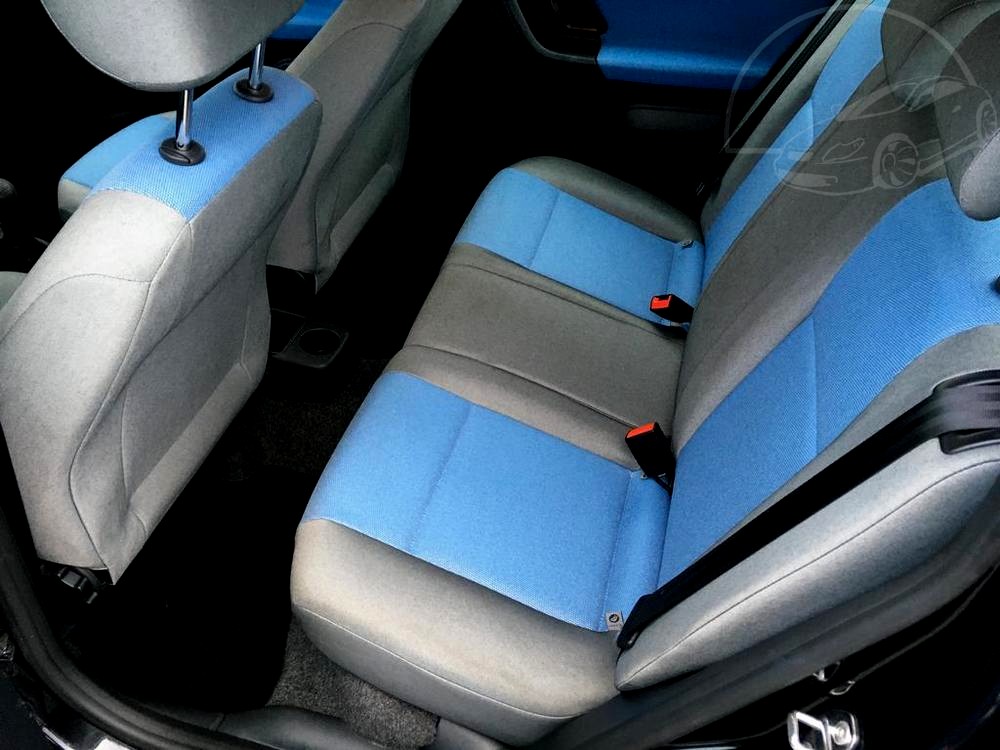 Škoda Fabia, rok 2011, zadní sedadla, perfektní stav, bazar Auto Faltys